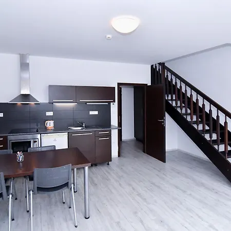 Hotel Efi Palace 3*