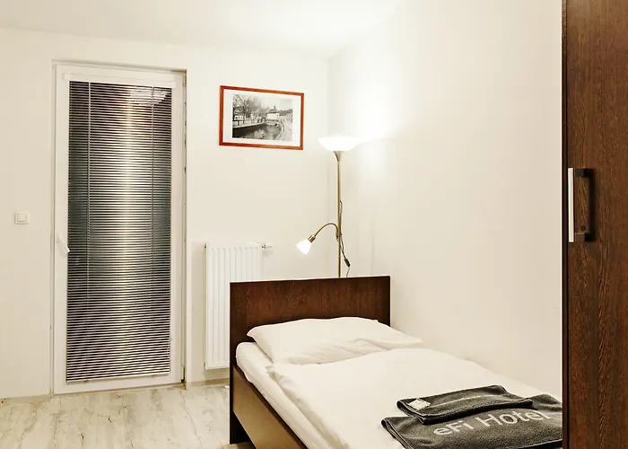 Efi Palace 3*