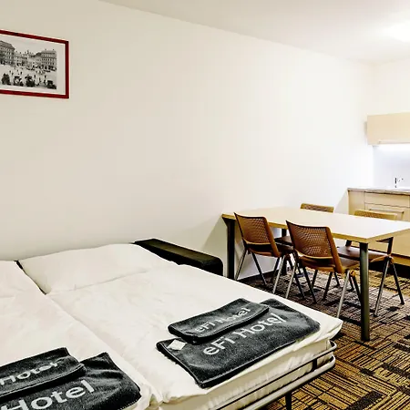 Szálloda Efi Palace 3*
