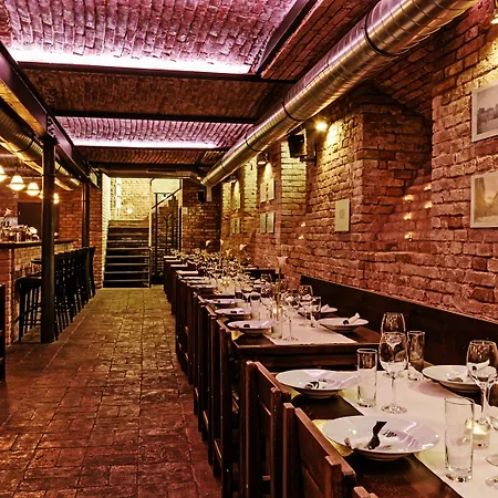 Efi Palace Hotell 3*