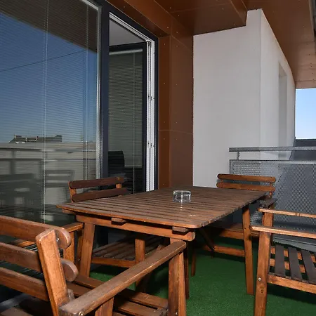Efi Palace