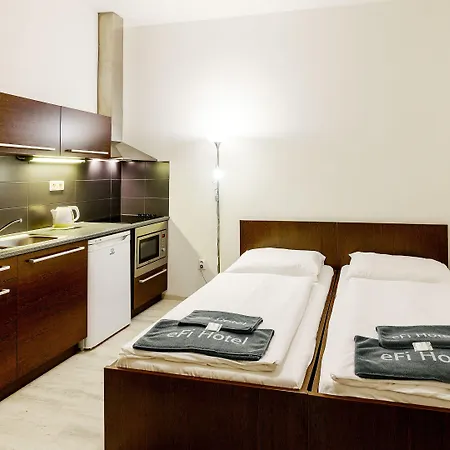Efi Palace Szálloda 3*