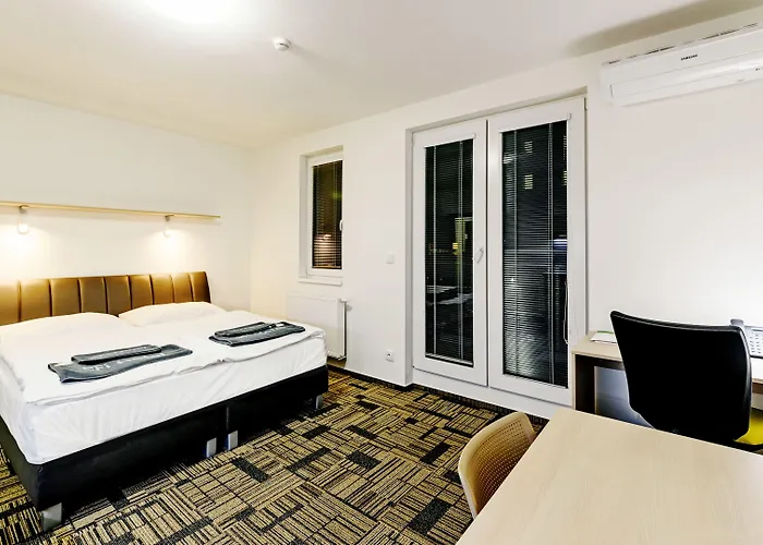 Отель Efi Palace 3*