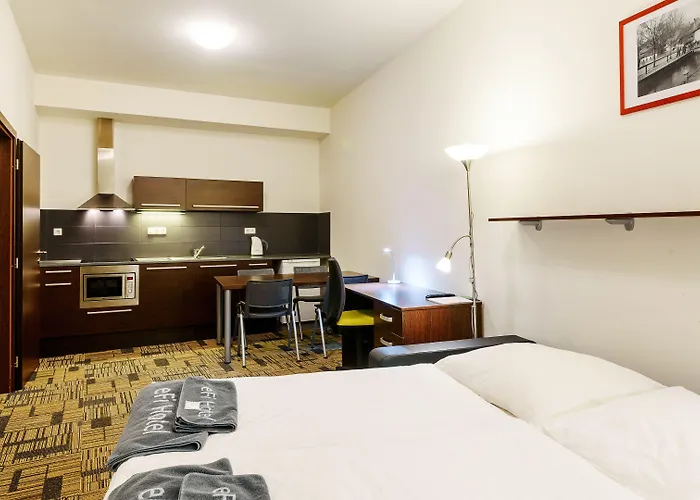 Efi Palace Отель Брно